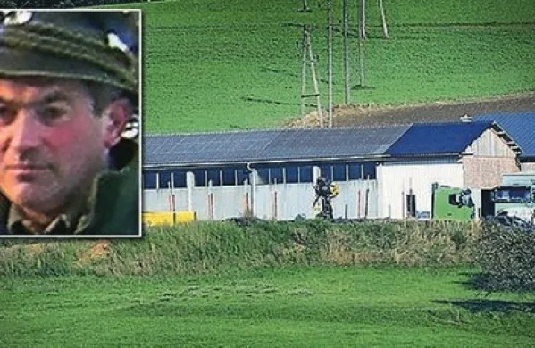 Avstrijski napadalec v kleti imel arzenal orožja