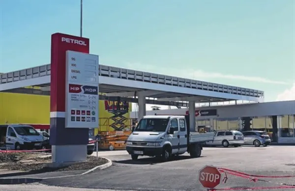 Novi Petrolov servis sredi oktobra