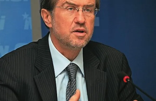 Lojze Peterle