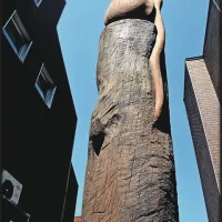 Vasja Kavčič: Puntarsko seme, 2013, hrast.