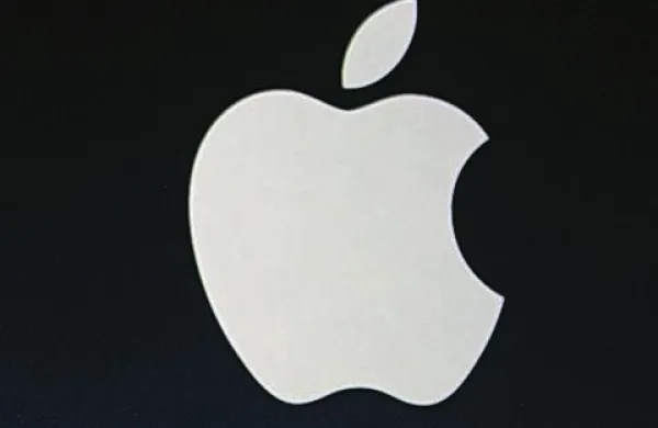 Skupini nemških hekerjev je očitno uspelo pretentati Applov čitalec za prstni odtis, ki je vgrajen v najnovejšem mobilniku Iphone 5S