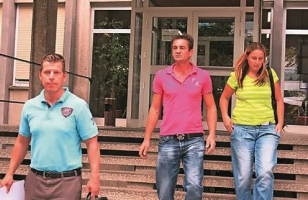 Delavci družbe Pet-Nova, ki že od avgusta dalje ne obratuje več, so na novogoriško okrožno sodišče vložili predlog za stečaj