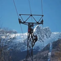 Po več poteh sku&scaron;ajo priti na Kanin, a jim nikakor ne uspe