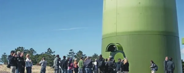 Vetrnica pri Dolenji vasi ob temeljih 