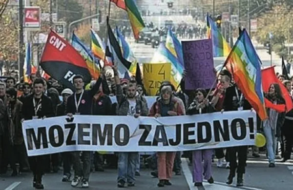 Utrinek iz edine parade ponosa v Beogradu leta 2010