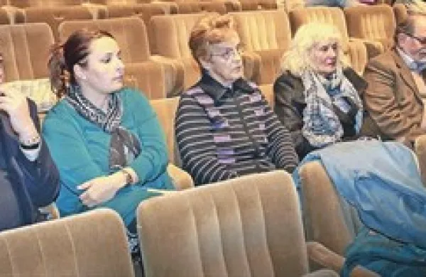 Jože Dolmark, Pavla Jarc, Alenka Saksida, Nadja Velušček in Venčeslav Pajntar  