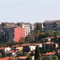 Do nižjih stro&scaron;kov z novimi okni in s termostatskimi ventili