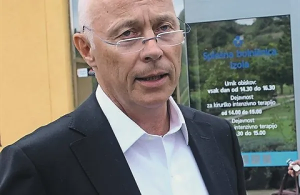 Direktor izolske bolnišnice Jani Dernič napoveduje pritožbo na odločitev delovnega sodišča