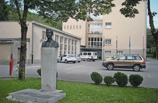 Po 50 letih  požarne stopnice