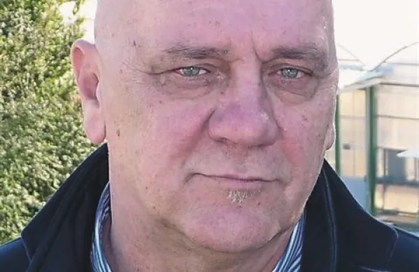 Robert Fakin