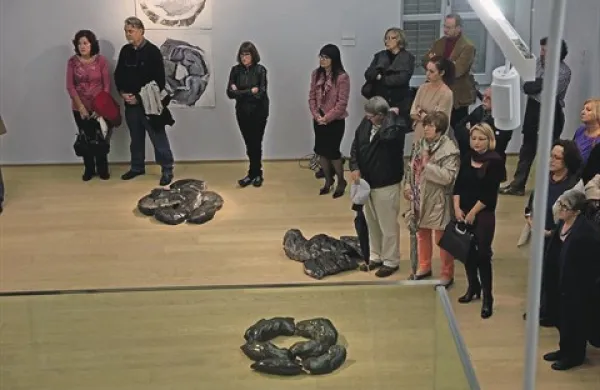 Pregledna razstava Zmaga Posege v Mestni galeriji v  Piranu