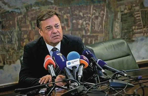Nacionalni preiskovalni urad je v četrtek zoper Zorana Jankovića, nekdanjega uslužbenca občine ter nepremičninskega cenilca na specializirano državno tožilstvo vložil ovadbo zaradi suma goljufije