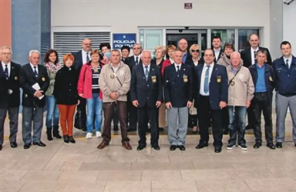  Srečanje vodstev Mednarodnega policijskega združenja IPA Slovenije in Hrvaške se je začelo na Policijski postaji Piran