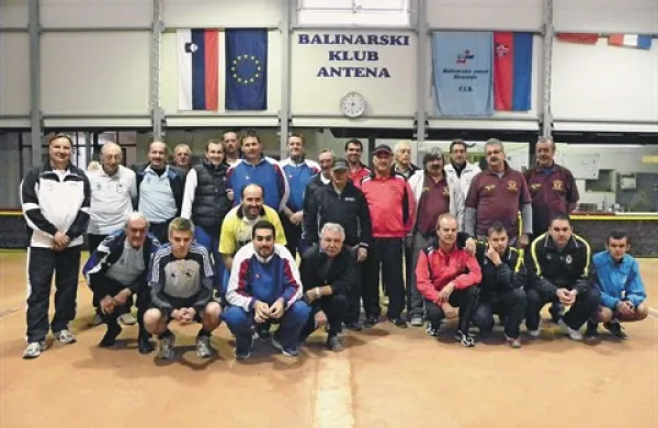 Člani in članice BK Antena Portorož so organizirali že 35. mednarodni prijateljski balinarski turnir