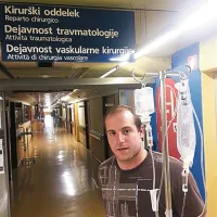 Gregor Benko je v izolski bolnišnici ugotovil, da jo je iz Atlantide odnesel z zlomom podlaktne kosti