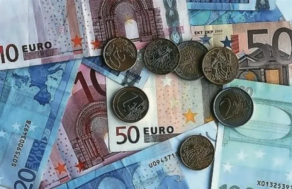 Sindikat policistov Slovenije je preko pooblaščene odvetniške pisarne vložil zahtevo za izplačilo tretje četrtine neizplačanih plačnih nesorazmerij z vsemi dodatki, ki so vezani na osnovno plačo, in zakonitimi zamudnimi obrestmi