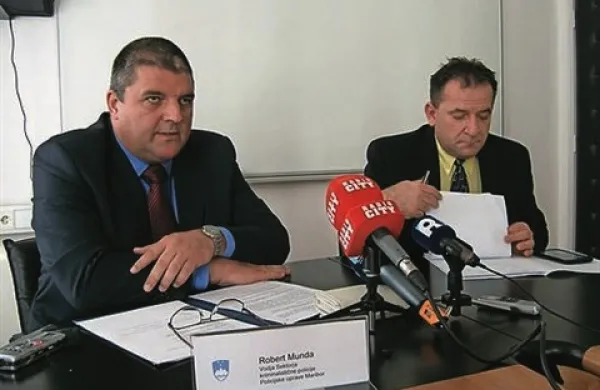Mariborski policisti so danes predstavili podrobnosti v zvezi z v soboto najdenim moškim truplom v bližini zgornje postaje vzpenjače na Pohorju