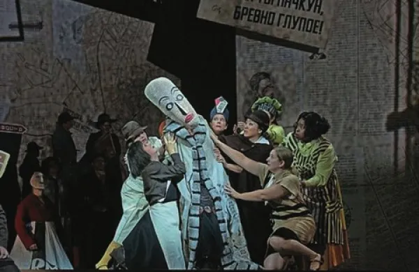 Satirična opera Nos v kinematografih Cineplexx!