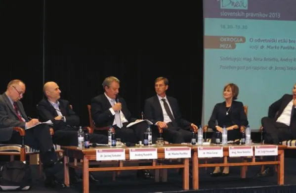 O odvetniški etiki so brez dlake na jeziku spregovorili (z leve): dr. Jernej Sekolec, Andrej Razdrih, Marko Pavliha, Miro Cerar, Nina Betetto in Luigi Varanelli