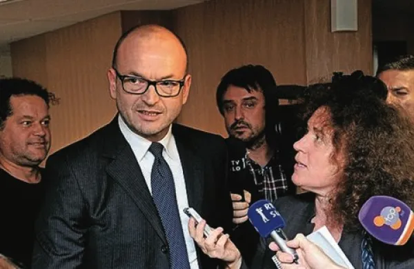 Banka Slovenije bo v prihodnjih dneh objavila del metodologije stresnih testov v slovenskih bankah, ki jih izvaja družba Oliver Wyman, je danes ob robu dogodka v organizaciji Mednarodnega inštituta za bližnjevzhodne in balkanske študije napovedal