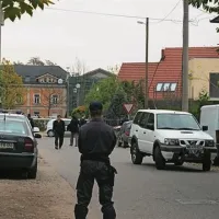 Ustrelil dve osebi, nato sodil &scaron;e sebi