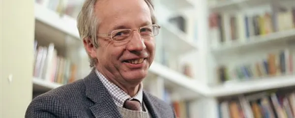 Edvard Kovač: “Vala priseljevanja ni mogoče  zaustaviti;  zgodovina to ve. Niti Rimski imperij ni mogel ustaviti navala novih narodov. Edini način je, da vzpostavimo prijateljske odnose s temi mladimi narodi, da jih zelo spoštujemo in jim želimo tudi 