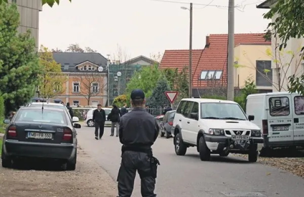 Tragedija v Mariboru naj bi se zgodila zaradi neporavnanih dolgov
