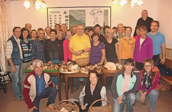Društvo prijateljev Nanos je pripravilo gobarski dan