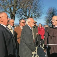 Današnji dogodek in tako lep obisk današnje svete maše, posvečena padlim borcem NOB in vsem žrtvam vojne, je dokaz, da so mnogi to pričakovali, je po zaključku maše dejal pater Bogdan Knavs, ki je vodil bogoslužje.
