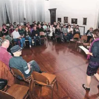 Tudi glasbi posvečen pogovorni večer je kakor vsi doslej pritegnil številne obiskovalce