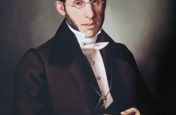 Jožef Tominc:  Giovanni Gregorio Petrovich (Ivan Gregor Petrović), olje na platnu, Muzej Revoltella, Trst. Dr. Petrovich je bil zdravnik v Trstu, poročil se je z Goričanko in nekaj časa živel  v  Prvačini, kjer je tudi pokopan.