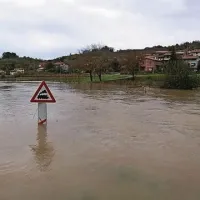 Reka Vipava je poplavljala