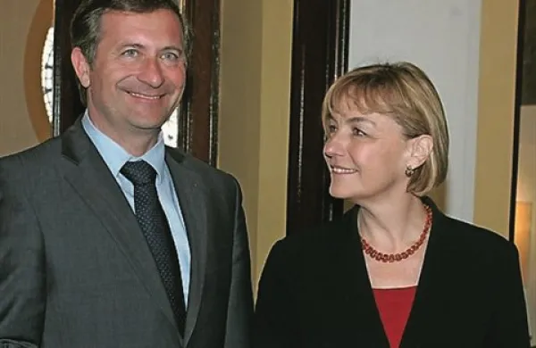 Hrvaška znova ponavlja, da v celoti izpolnjuje zaveze, ki jih je prevzela s podpisom memoranduma v Mokricah, ter pričakuje, da bo slovenska stran storila enako