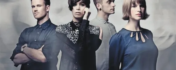 The Jezabels (z leve):  kitarist Sam Lockwood, pevka Mary Hayley, bobnar Nik Kaloper in klaviaturistka Heather Shannon