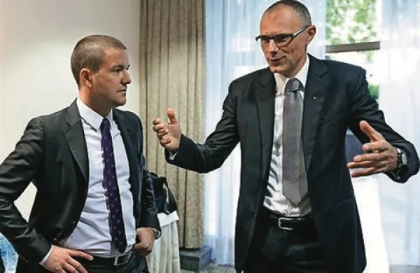 Gašper Svetlik, predsednik za korporativne finance, in Iztok Seljak, predsednik poslovodnega odbora Hidrie