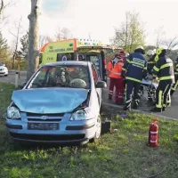 Voznik iz Hrpelj je z avtom trčil v zadnji del hrvaškega avta