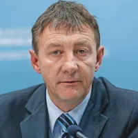Dušan Florjančič: “Sporna potrdila so izdajale predvsem organizacije, ki imajo najemne pogodbe za poligone v tujini.”