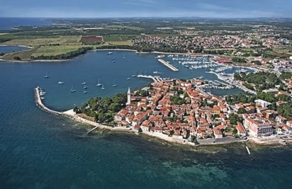 Vsako jesen se število mladih na hrvaških borzah dela pričakovano zvišuje zaradi konca sezonskih zaposlitev, predvsem v turizmu, kot tudi zaradi sklenitve izobraževalnega ciklusa
