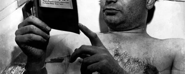Robert Capa aprila 1942