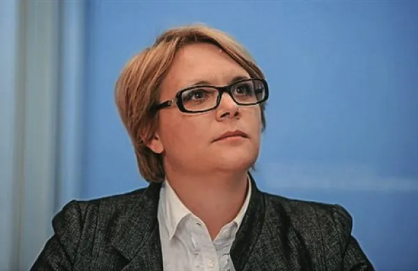 Po besedah ministrice Anje Kopač Mrak na ministrstvu za delo računajo, da bodo socialni  računi uvedeni v naslednjem letu
