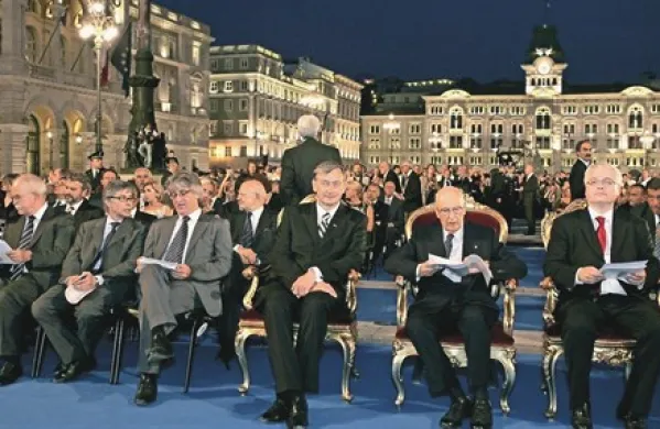 Predsedniki Slovenije, Italije in Hrvaške (z leve nekdanji slovenski predsednik Danilo Türk, Giorgio Napolitano in Ivo Josipović) so se “pod taktirko” Riccarda Mutija že srečali, in sicer poleti leta 2010 v Trstu
