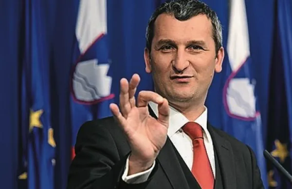 Minister Samo Omerzel