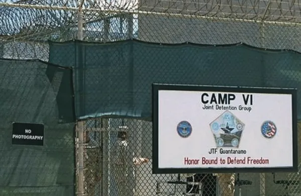 Loja džirga ZDA poziva, naj čim prej izpusti 19 afganistanskih zapornikov iz svojega taborišča za osumljene teroriste Guantanamo na Kubi