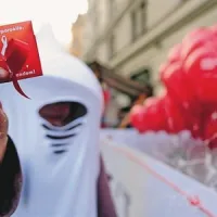 Projekt Virus je eden izmed ključnih gonilnih sil akcij ozaveščanja o okužbi s HIV in boju z aidsom