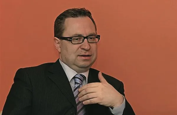 Generalni direktor RTVS Marko Filli je sejo predčasno zapustil