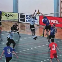Salonit po zlatem nizu