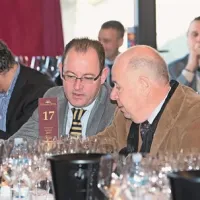 Svoj sodček je ob strokovni pomoči očeta Mirana kupil tudi Matjaž Vodopivec