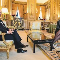 Francoski predsednik Francois Holland in premirka Alenka Bratušek