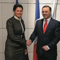 Predsednik Bouygues Concession Charles Paradise in Alenka Bratušek