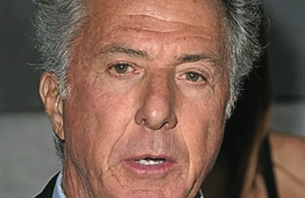 Ameriški igralec Dustin Hoffman bo zaigral v za zdaj še nenaslovljenem filmu o nekdanjem ameriškem športniku Lanceu Armstrongu